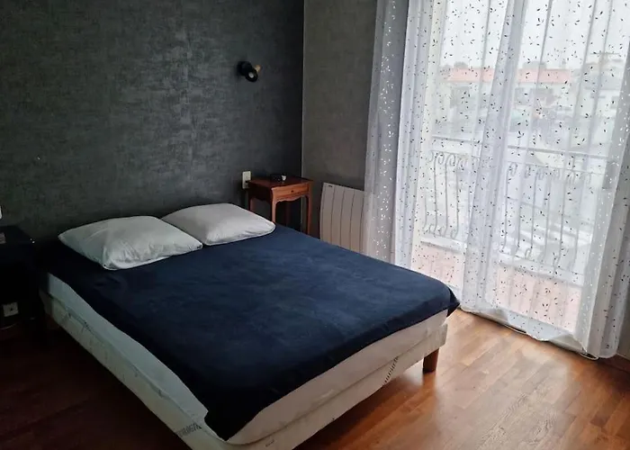 Agreable Maison Au Coeur De St Hilaire