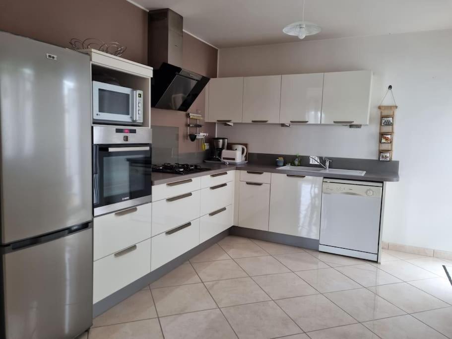 Agreable Maison Au Coeur De St Hilaire